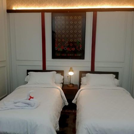 Mruyung Guest House Kota Lama Banyumas Mitra Reddoorz 外观 照片
