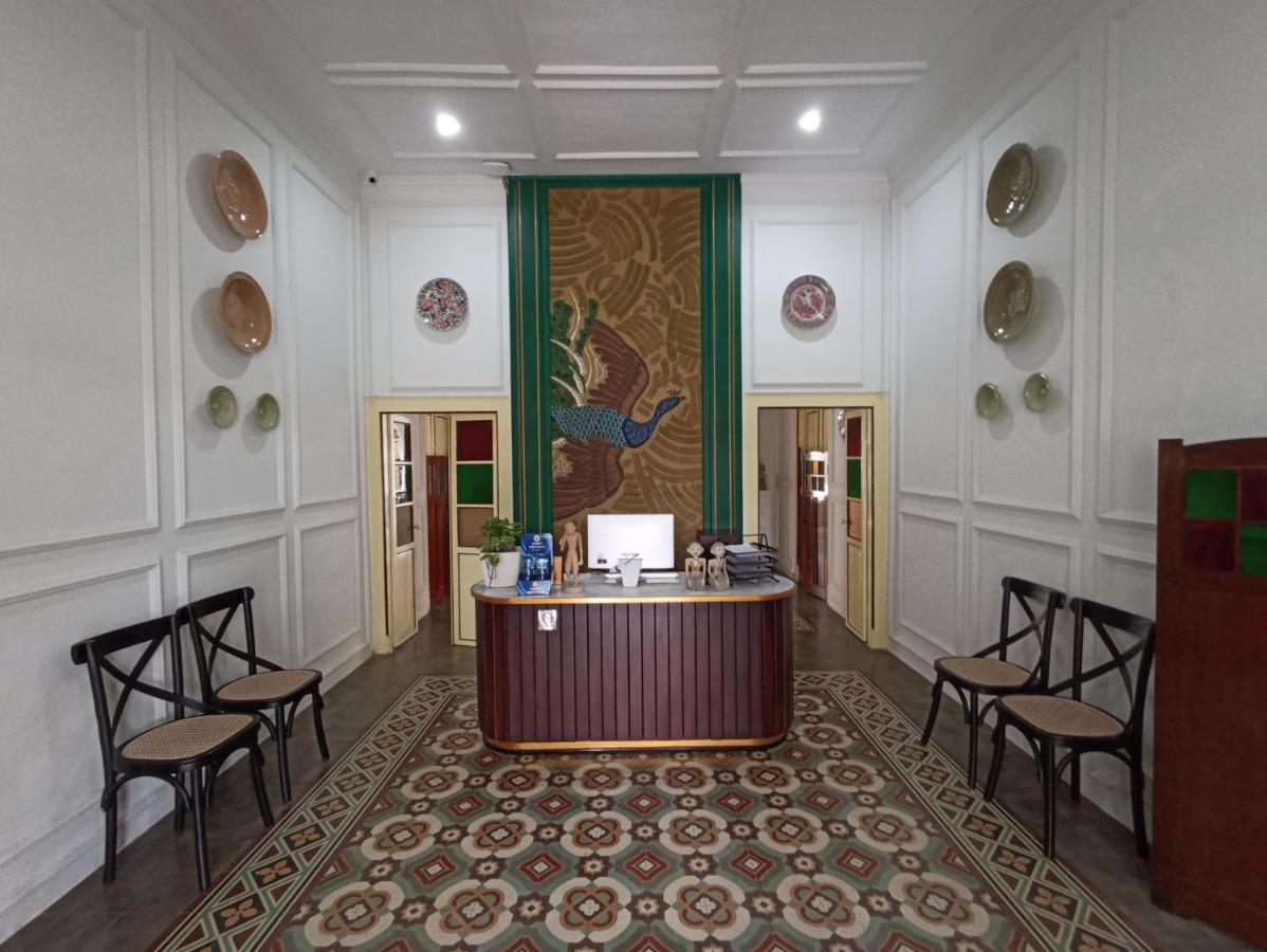 Mruyung Guest House Kota Lama Banyumas Mitra Reddoorz 外观 照片